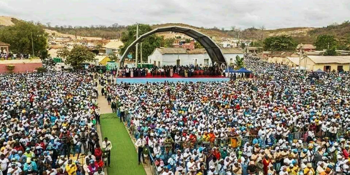 Cerca de 30 mil fiéis presentes no último dia de peregrinação ao Santuário da Muxima