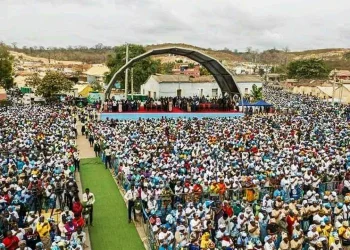 Cerca de 30 mil fiéis presentes no último dia de peregrinação ao Santuário da Muxima