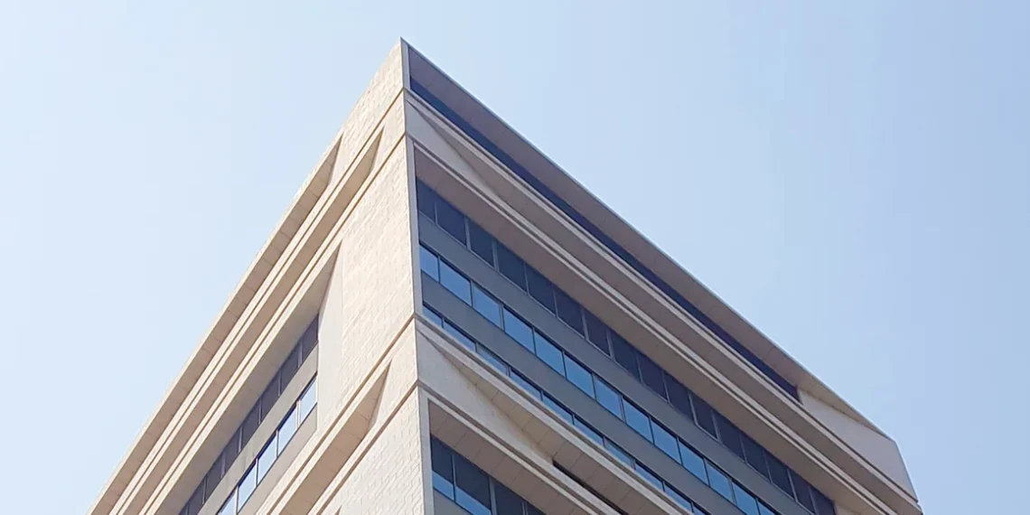 INSS e Standard Bank assinam acordo para proteger os empregados domésticos