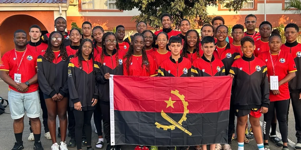 Natação: Angola conquista 18 medalhas no Campeonato da Zona IV no Reino de Essuatíni