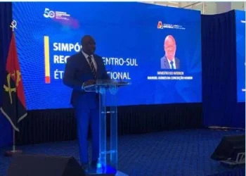 MININT responde défice ético com simpósio e responsáveis querem “ética como arma de trabalho”