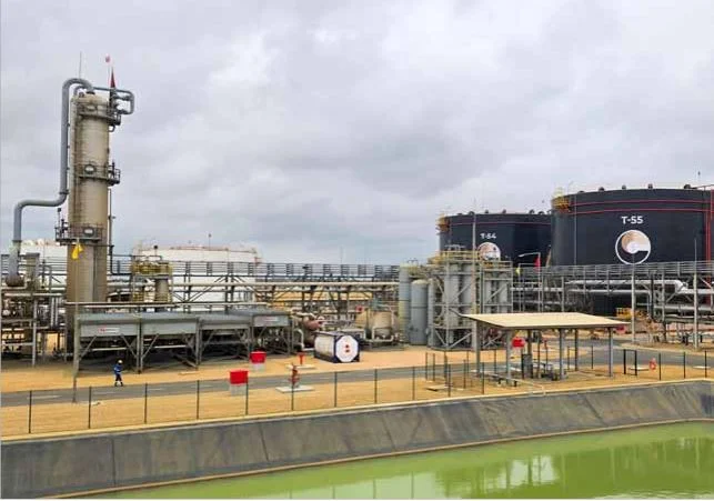 Cabinda assume produção e refinação de petróleo