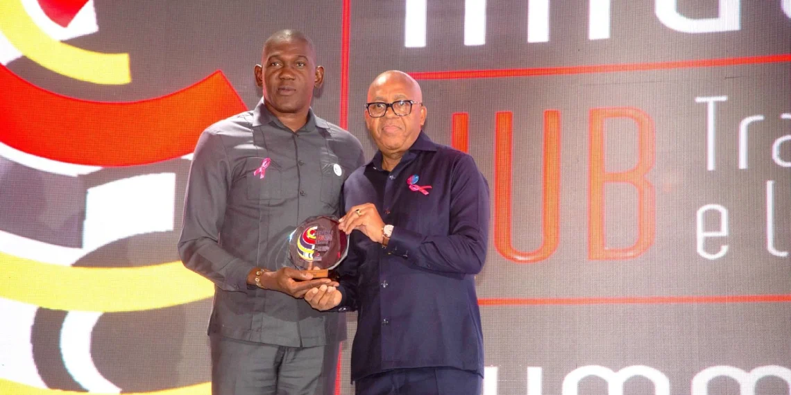 Presidente da ANAC distinguida com prémio de liderança no Angola Hub Transportes e Logística