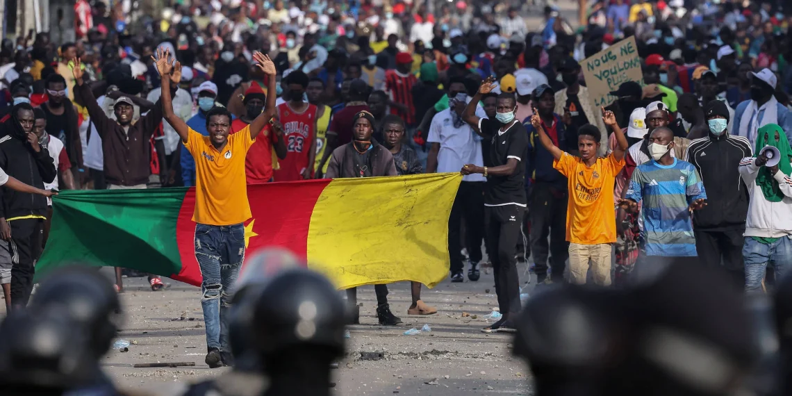 Protestos nos Camarões deixam quatro mortos antes do resultado das presidenciais