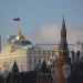 Kiev é cheia de contradições e não contribui para uma solução pacífica do conflito, diz Kremlin