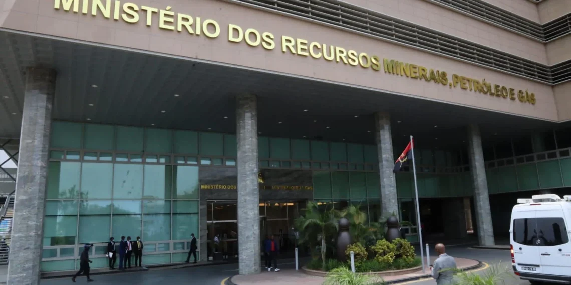 MIREMPET triplicou execução orçamental e obteve receitas acima dos 225 mil milhões de kwanzas em 2024