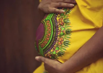 Gravidez precoce preocupa autoridades tradicionais e professores do município de Ngalangue
