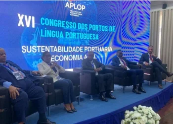 Angola quer experiência tecnológica de Portugal e Brasil na gestão de portos