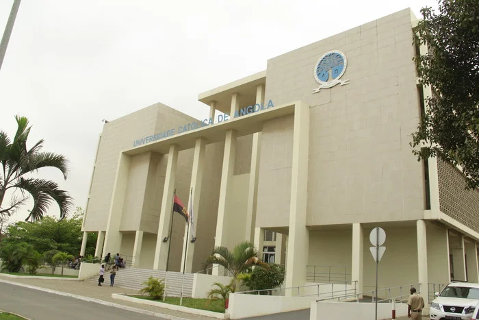 Premiada melhor estudante de direito da UCAN