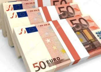 BFA e Standard Bank aptos a facilitar transacções internacionais em dólares e em euros