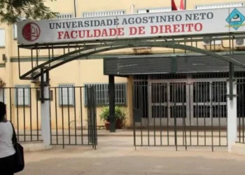 Angola conta com 106 instituições do ensino superior