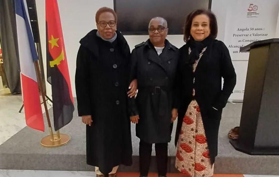 Consulado Geral de Angola em Paris realiza acto consular itinerante em Lyon