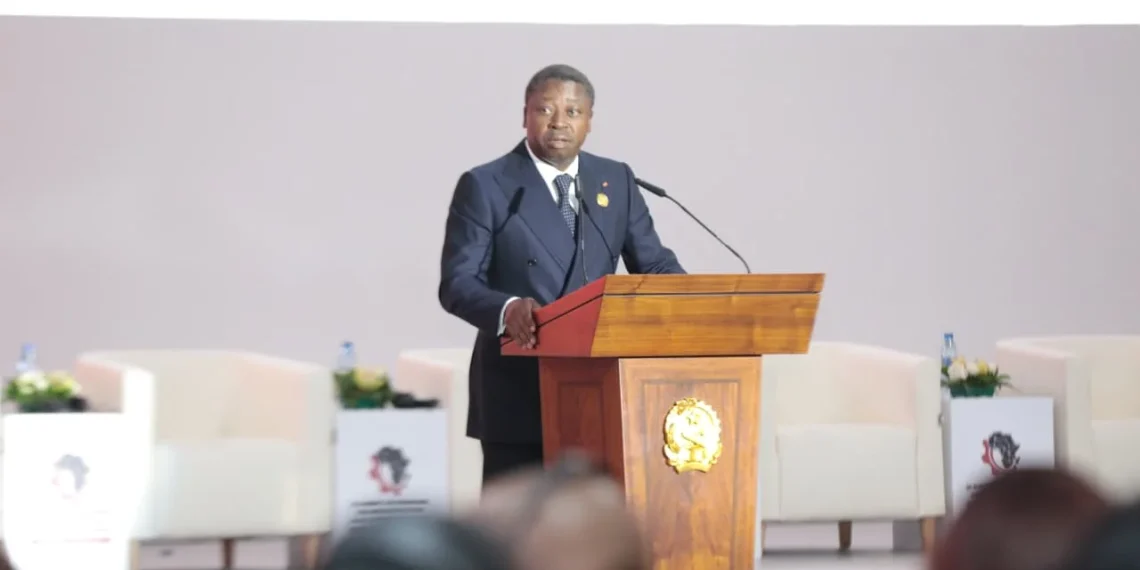 PR do Togo defende em Luanda acções conjuntas para a projecção de África