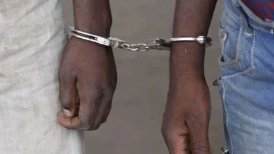 SIC detém dois suspeitos de homicídio e roubos violentos no Sambizanga