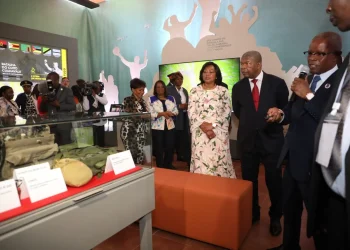 João Lourenço inaugura exposição interativa no Museu de História Militar