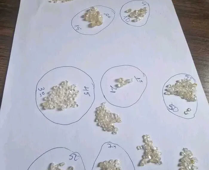 Apreendidas mais de sete mil pedras de diamantes na Lunda-Norte