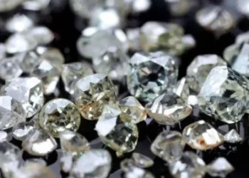 SODIAM factura cerca de 16,9 milhões de dólares com leilão de diamantes