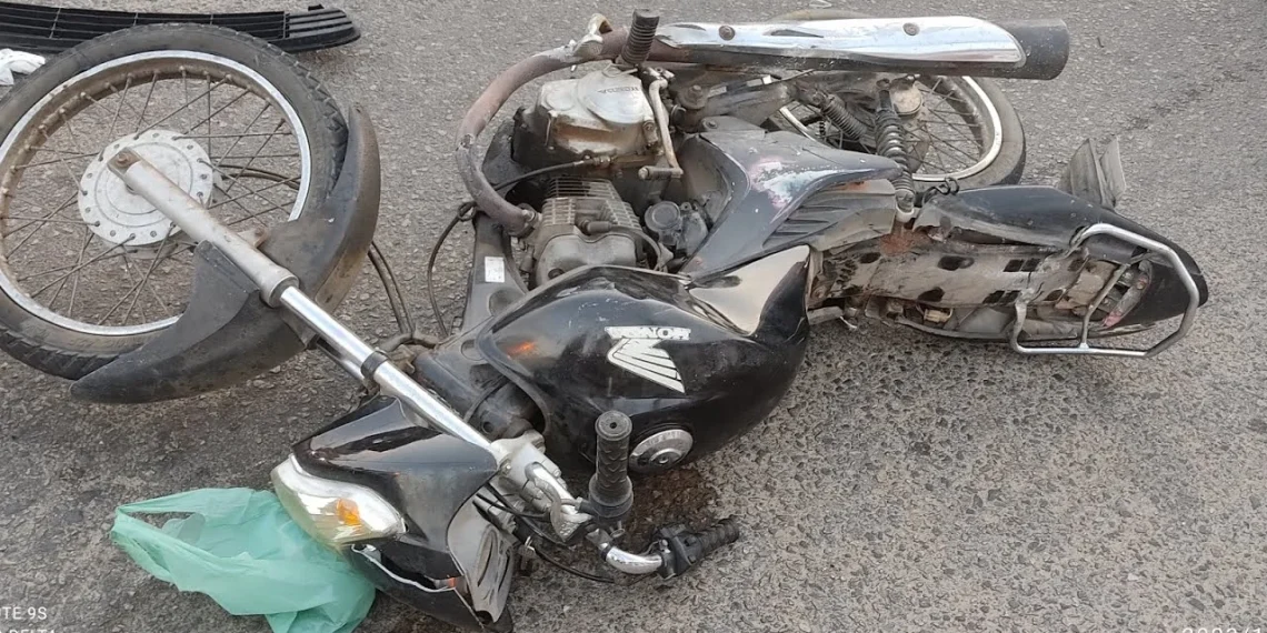 Embate entre duas motorizadas provoca morte dos dois condutores