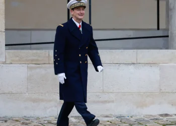 Chefe militar francês avisa que Exército deve preparar-se para embate “dentro de três ou quatro anos” com Rússia
