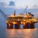 Países da OPEP+ vão aumentar limite de produção de petróleo em 137 mil barris por dia em Novembro