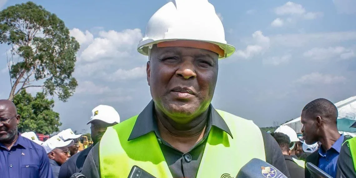 Obras de construção da EN-250 no Moxico vai gerar cerca de 600 postos de trabalhos directos