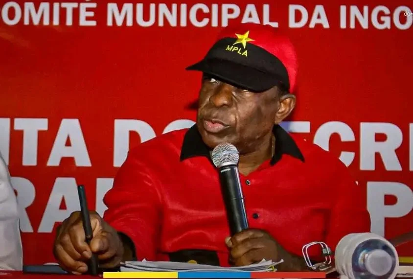 Paulo Pombolo reforça visita às estruturas de base do partido no Sambizanga e Ingombota