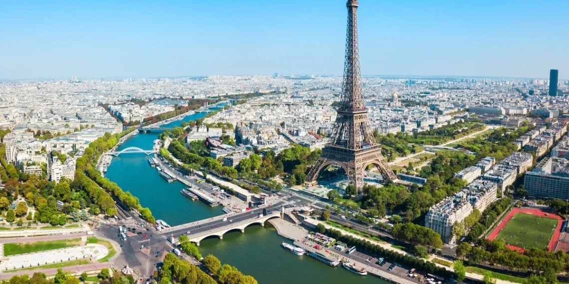 Angola participa na 8ª edição do Fórum de Paz de Paris