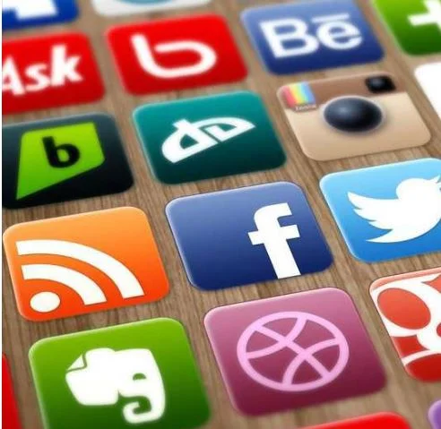 Carta do leitor: O perigo das redes sociais…