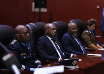 Teté António preside abertura do I° Curso de Formação de Formadores da Polícia Nacional