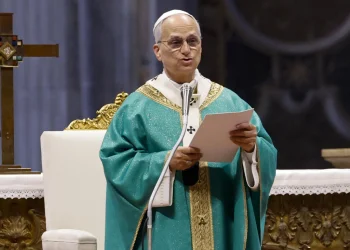 “Exorto líderes a ouvirem clamor dos mais pobres. Não há paz sem justiça”