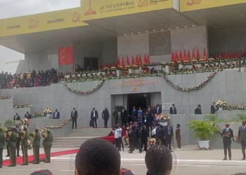 Presidente João Lourenço chega à Praça da República