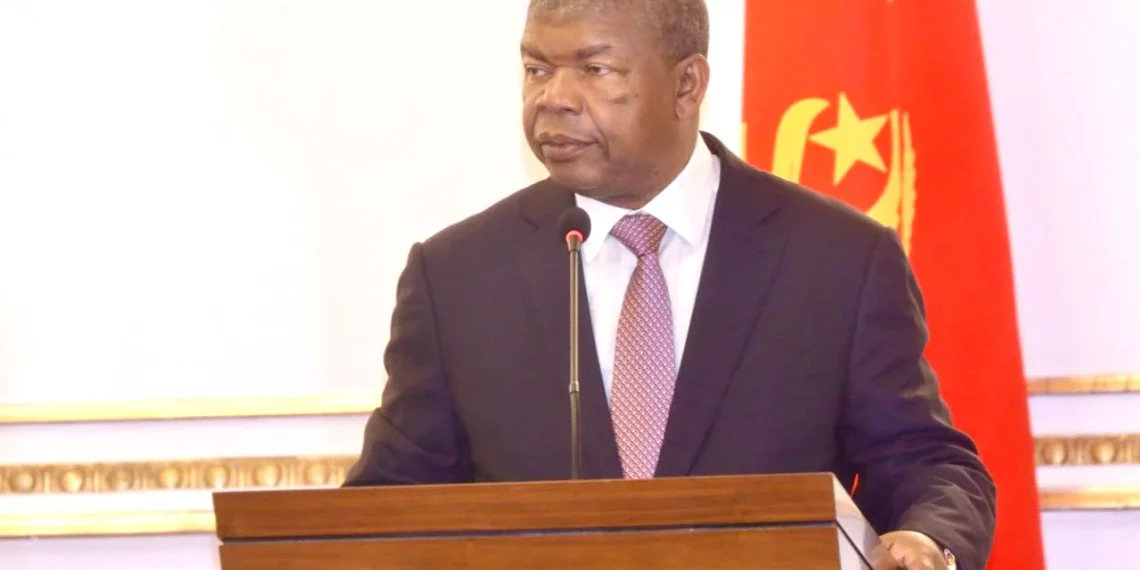 Presidente João Lourenço felicita Alassane Ouattara pela reeleição