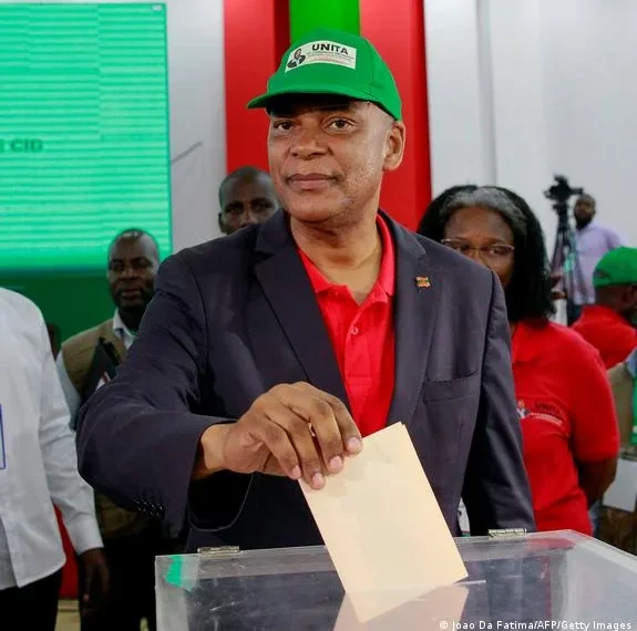Adalberto Costa Júnior reeleito presidente da UNITA com 91% dos votos