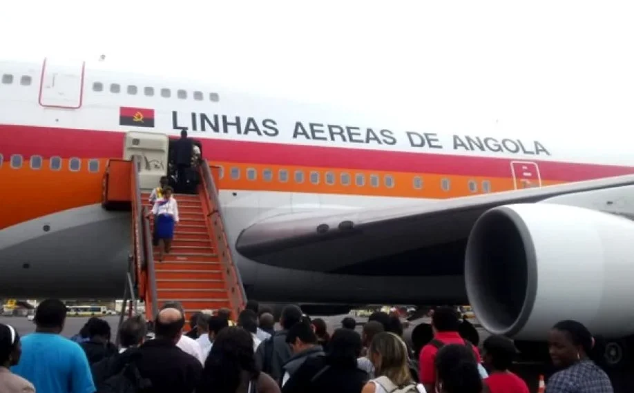 TAAG confirma morte de passageira em voo para Maputo