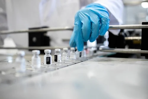Fábrica de medicamentos será inaugurada este ano no Huambo