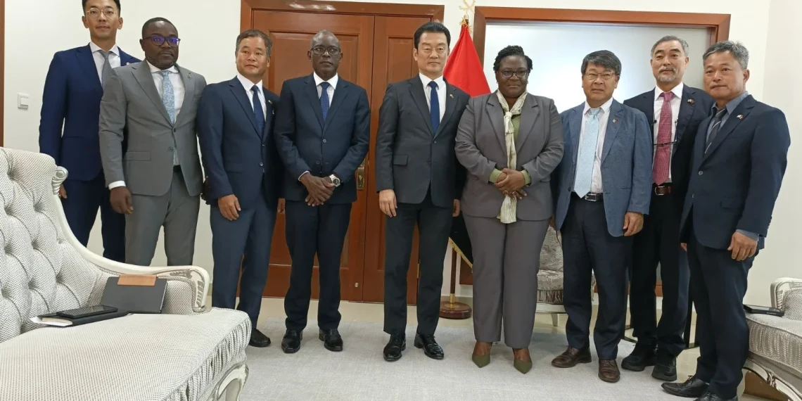 Coreia do Sul prevê fornecer navios de transporte de passageiros à província de Cabinda