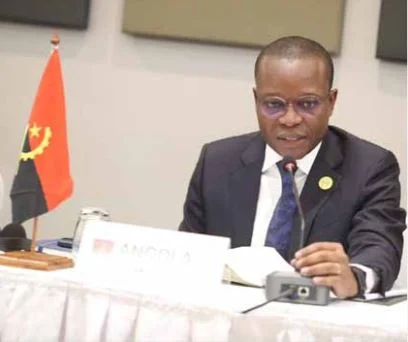 Angola defende reforço democrático e diplomacia activa na Região dos Grandes Lagos