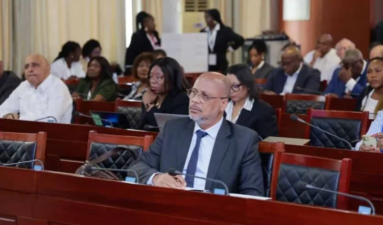 CARLOS MOCO