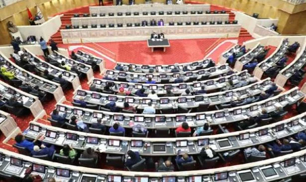 Deputados discutem rubrica da casa Militar do presidente da República na proposta de Lei que aprova o OGE – 2026