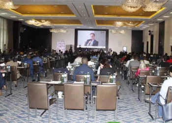 Conferência aborda inteligência artificial sem colocar de parte o capital humano