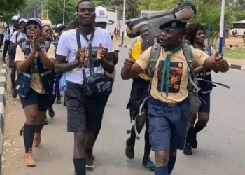 Escuteiro saído do Moxico chega a pé ao Icolo e Bengo