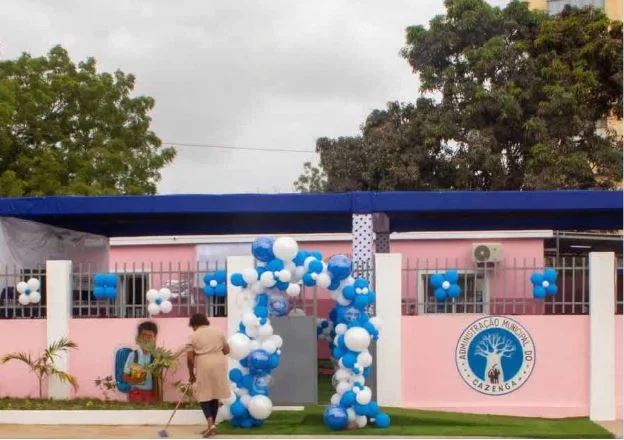 Administração do Cazenga inaugura escola de línguas em homenagem a “master Beto”