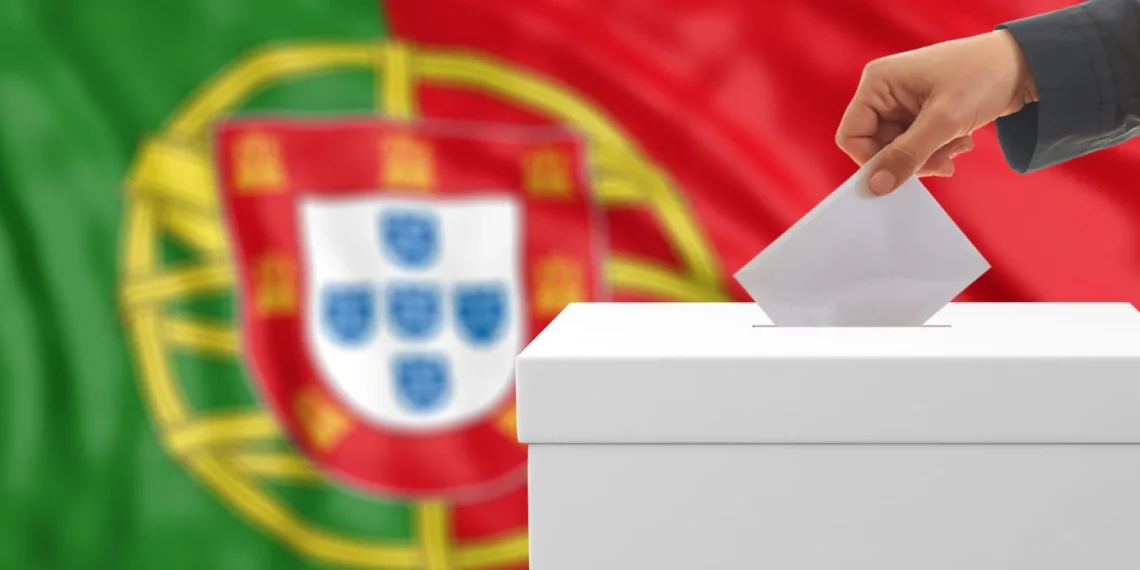 Portugal: André Ventura quase foi padre e Marques Mendes já foi quase tudo. Do 1.º ao último, quem são os candidatos à Presidência?