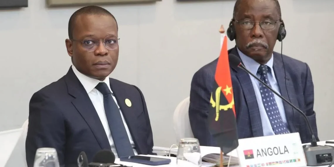 Adão de Almeida defende reforço da cooperação entre os Estados membros da SADC
