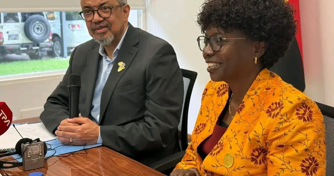 Ministra da Saúde e director-geral da OMS abordam reforço do sistema de saúde