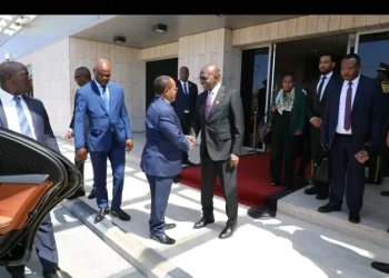Chefes de Estado e de Governo chegam a Luanda para Cimeira União Africana-União Europeia