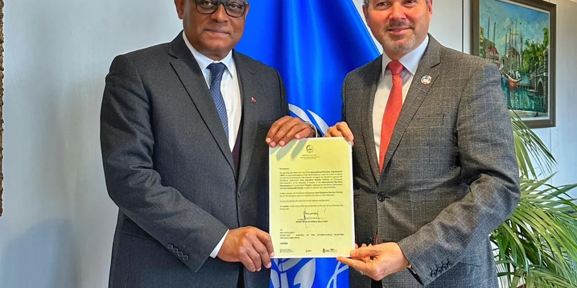 Embaixador José Patrício apresenta Cartas Credenciais à OMI