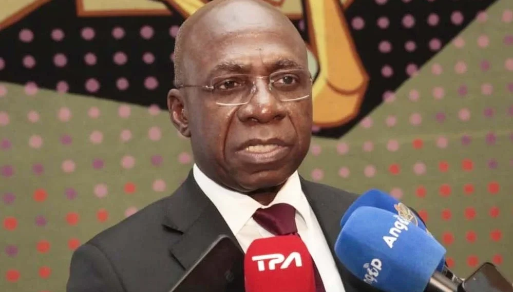 Angola e Argélia afinam fortalecimento das relações de cooperação