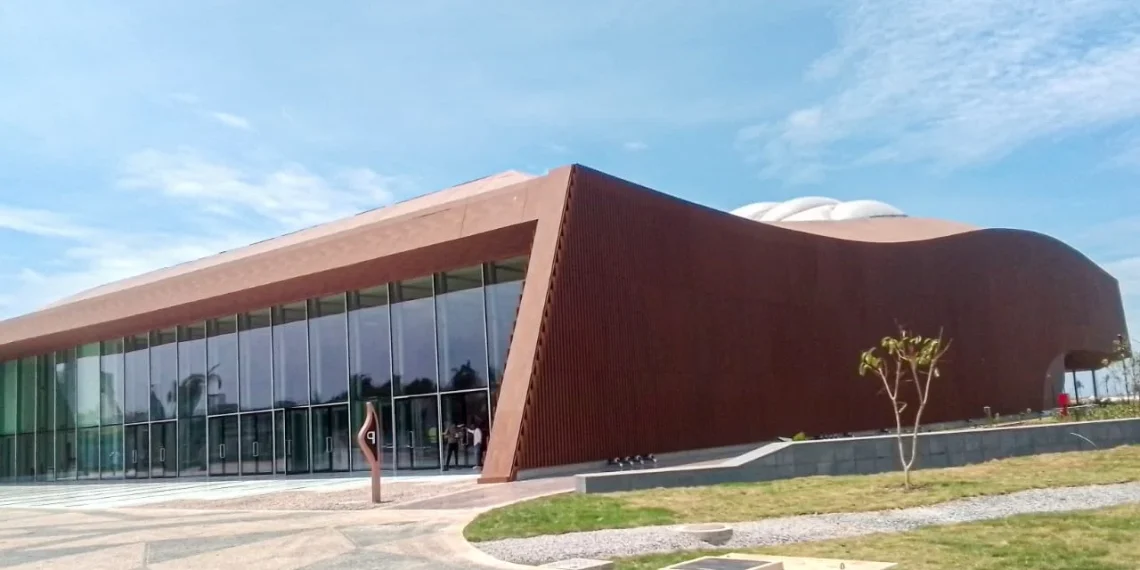 ‎PR inaugura Novo Salão Protocolar em Luanda