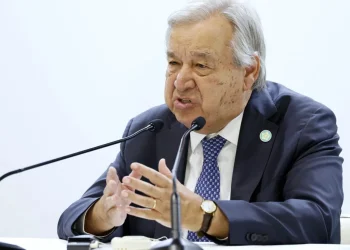 Guterres “profundamente preocupado” com constante violação de cessar-fogo